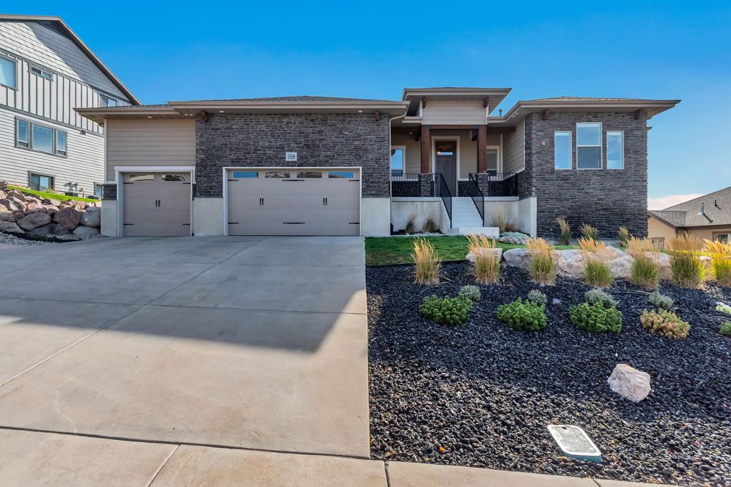 15188 S Tall Woods Dr, Draper