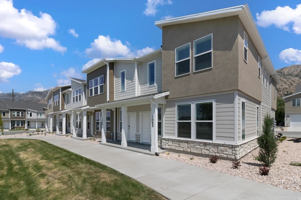958 N 50 W Y-402, Brigham City