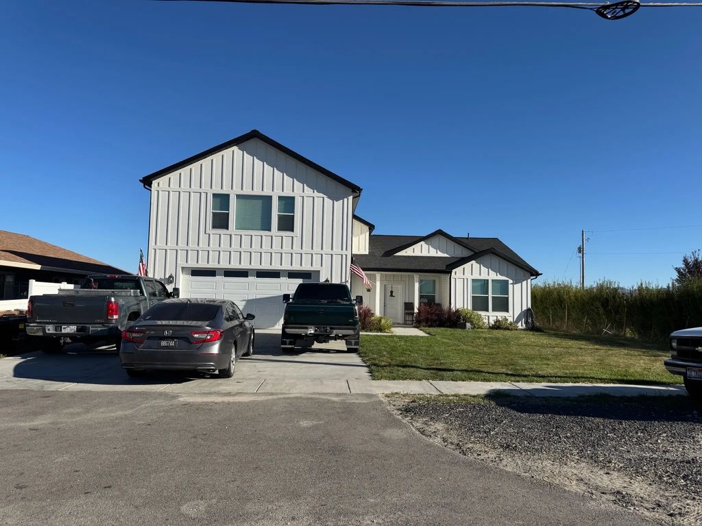 185 E Center, Lewiston