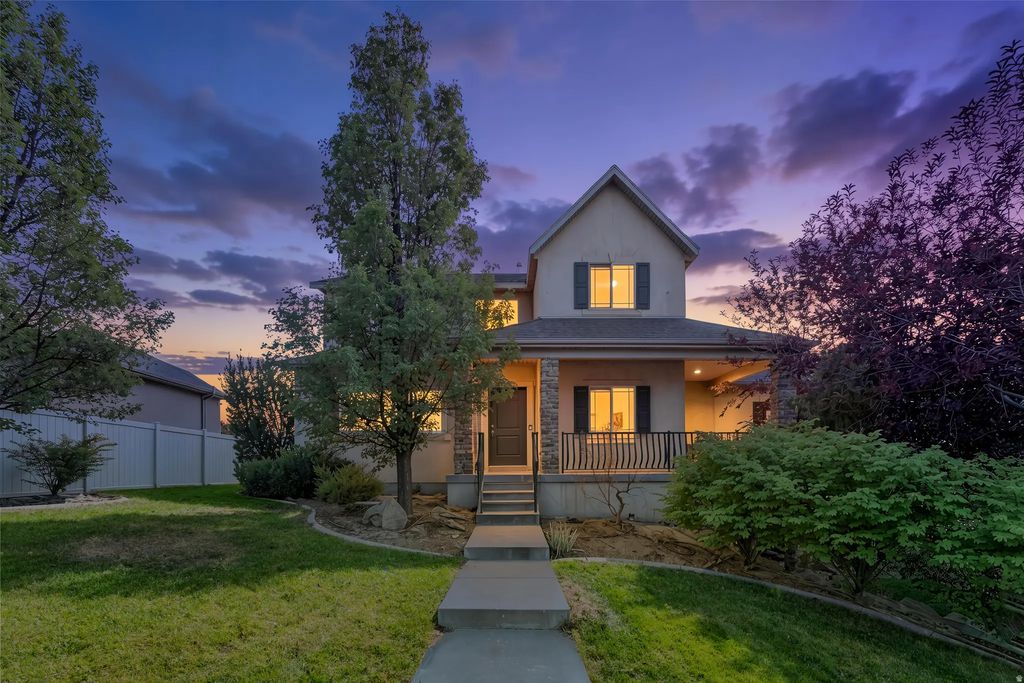 52 E 1450 N, Lehi