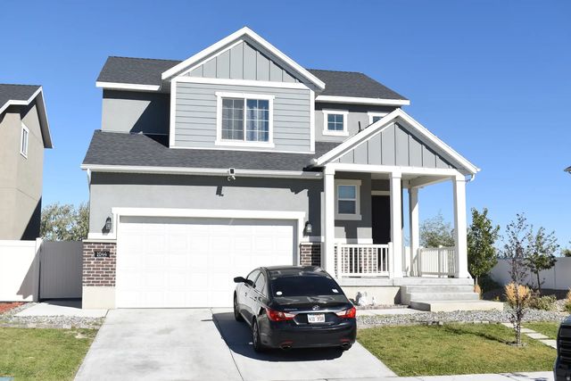 1044 W Osprey Dr, Stansbury Park
