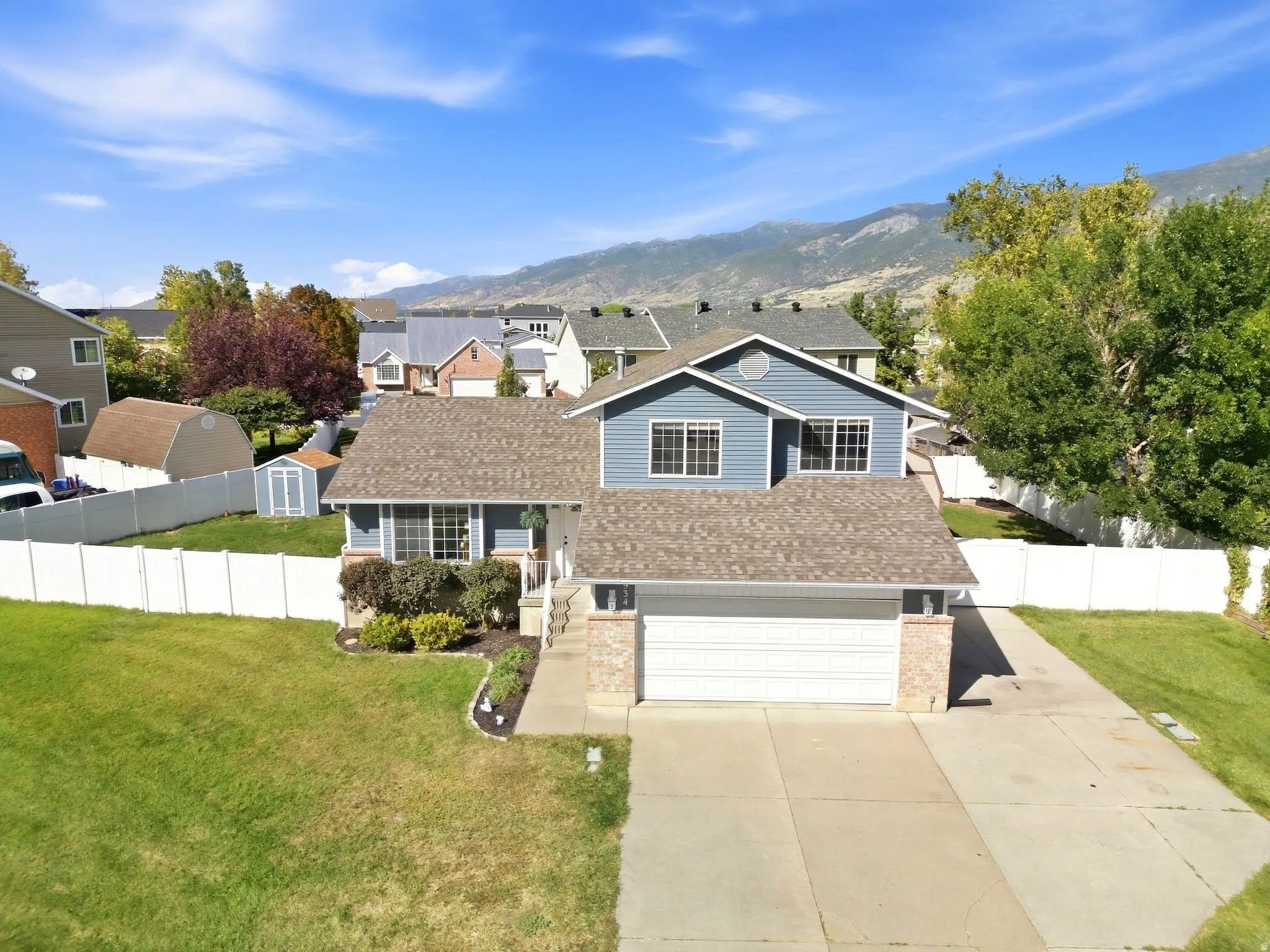 934 W Meadowlark Ln N, West Bountiful