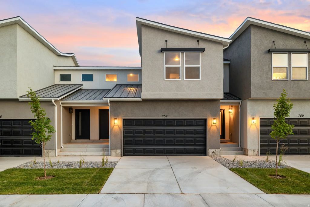 4003 S Woodland W Mv 320, Mapleton