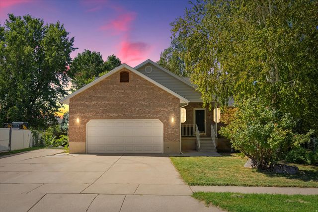 1789 N 800 E, North Ogden