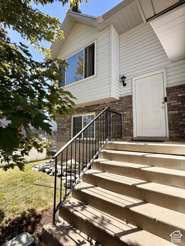 591 N Orchard Ave, Ogden