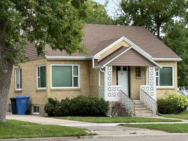 258 E 700 N, Logan
