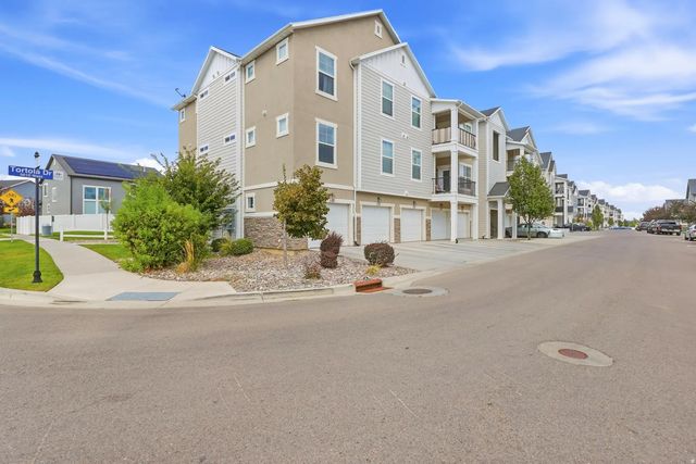 13092 S Tortola Dr W #101, Herriman