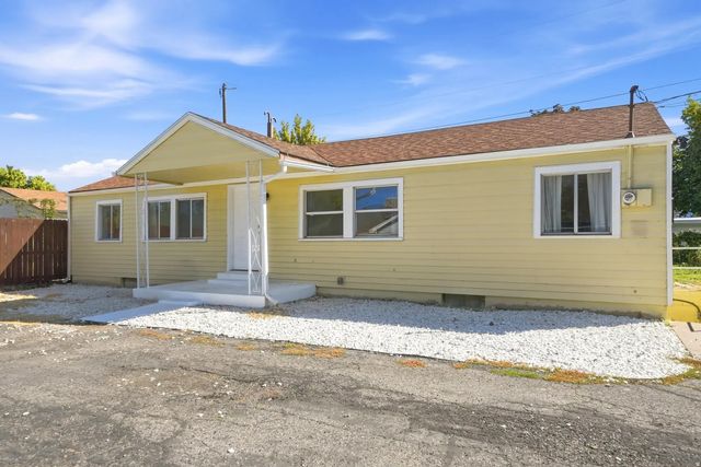 2058 W 4400 S, Roy