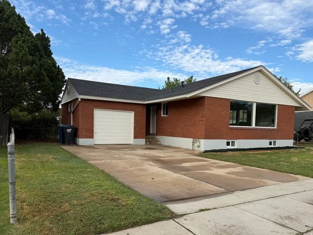 272 E 4800 S, Washington Terrace