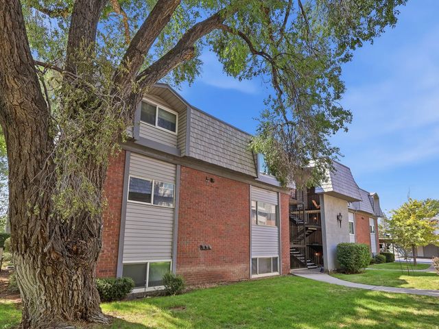 1664 Willowbrook Dr Bldg12, Provo