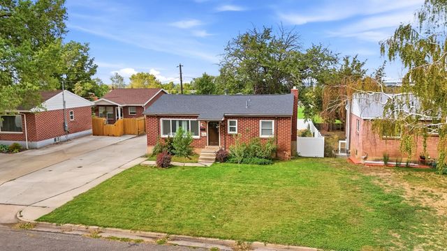 271 Jackson Ave, Ogden