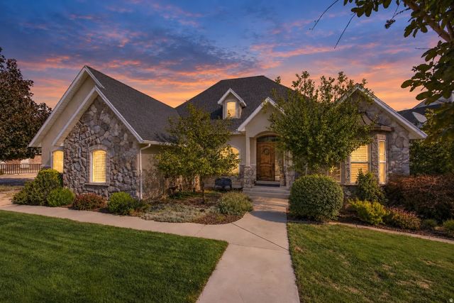 92 W Salem Hills Dr, Elk Ridge