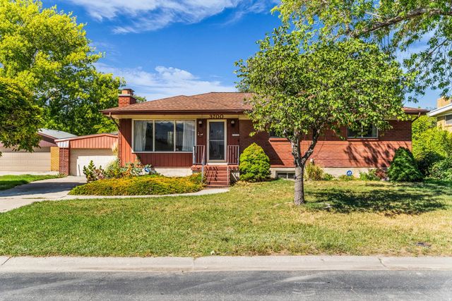 3700 S Lee Maur St, West Valley City