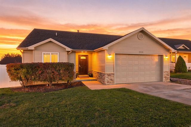 8533 S Sunrise Oak Dr, West Jordan