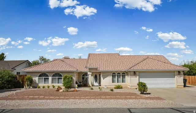 1133 E Mckinley Way, St. George