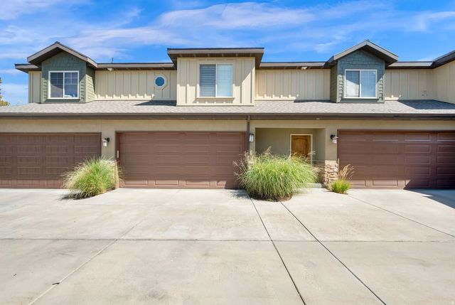 1440 E Tuscan Oak Way, Sandy
