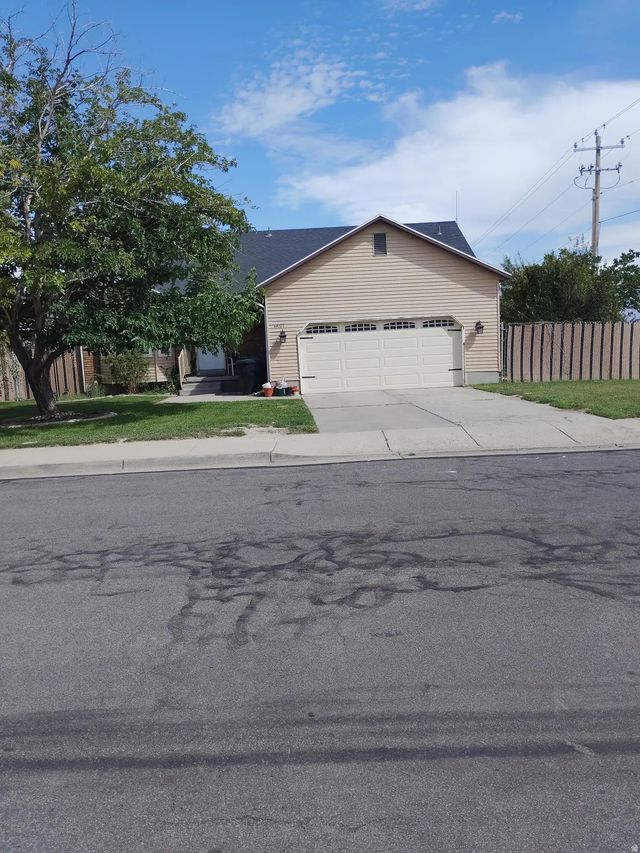 6187 S 4390 W, Salt Lake City