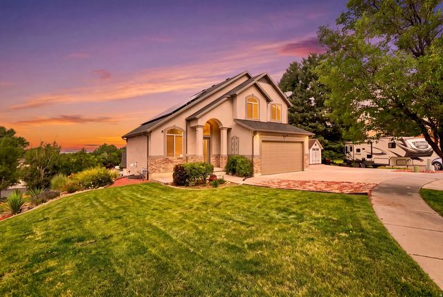 1126 E Benchview Dr, Ogden
