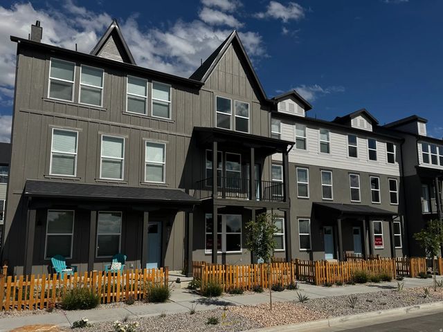 1563 N 1875 W 233, Layton