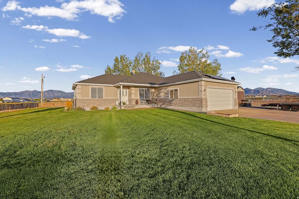 415 S Worthington St, Grantsville