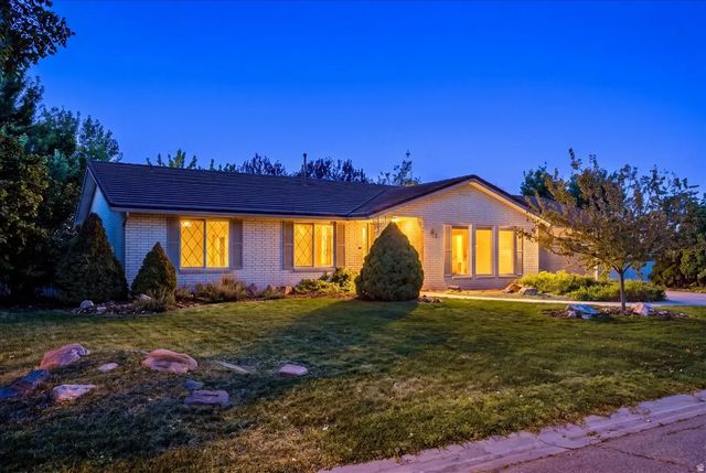 61 Amber Ave, Tremonton