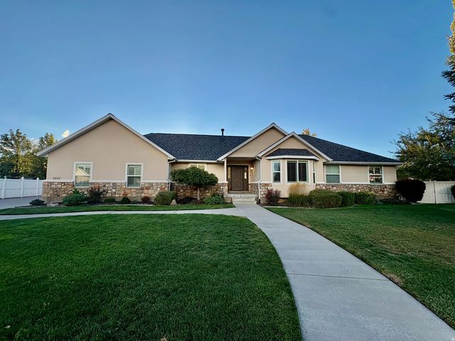 9845 N 6130 W, Highland