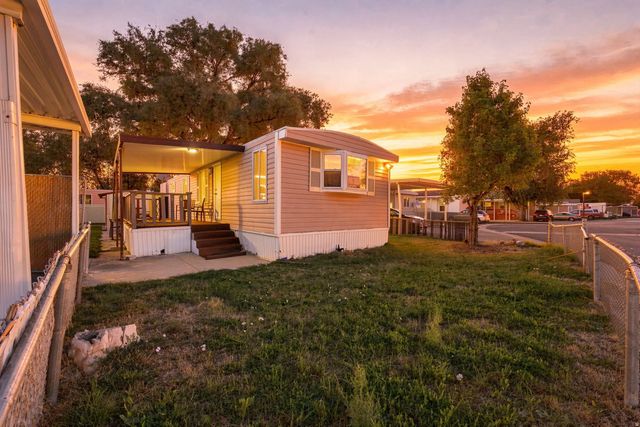 7166 Apaloosa Dr, West Valley City