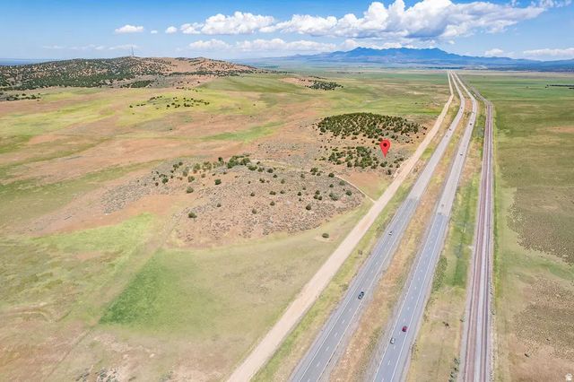 2000 N West Frontage I-15, Fillmore