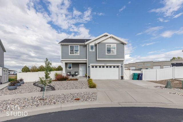 2717 N Nicholes Ave E 205, Layton