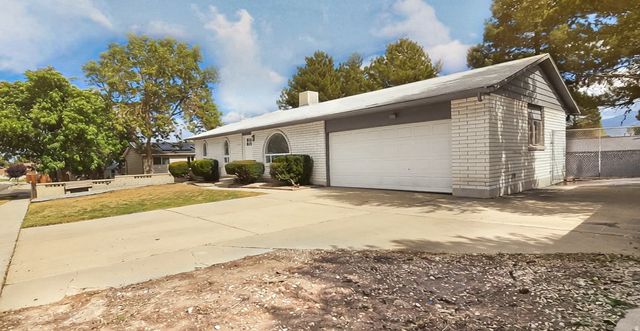 5363 S Ridgecrest Dr W, Taylorsville