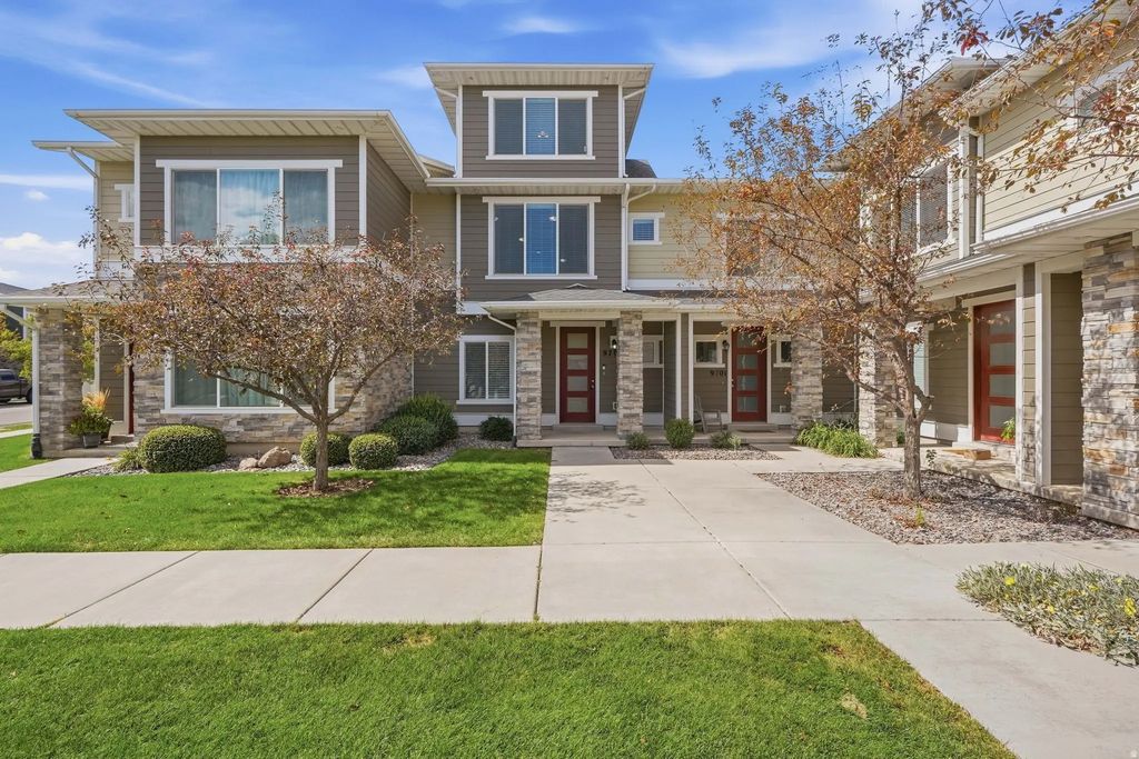 9703 S Zakro Ln W, South Jordan