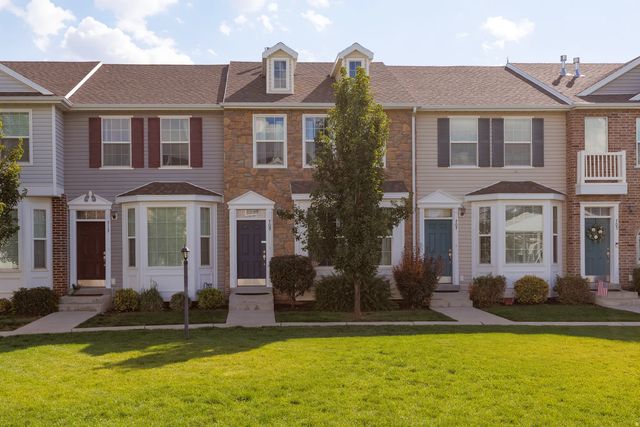 709 N 220 E, Salem