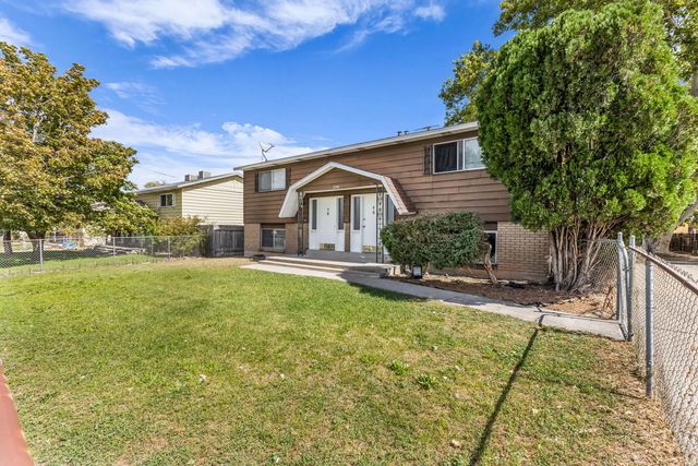 4427 S 4000 W, West Valley City