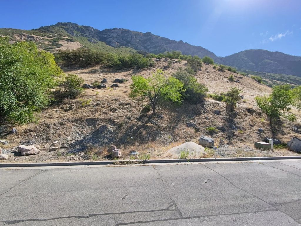 1414 N 1500 E 44, Provo