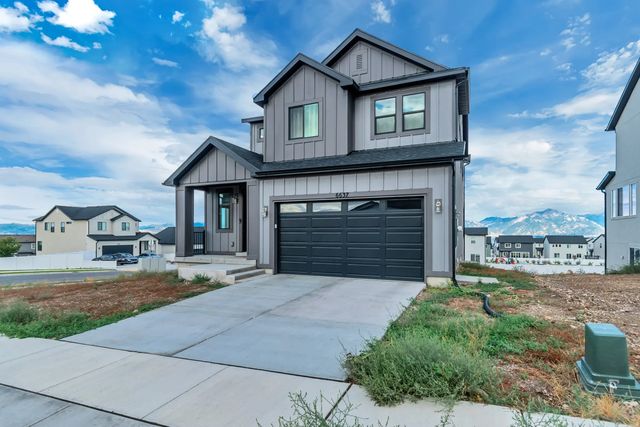 6637 S Skyloop Dr, West Jordan
