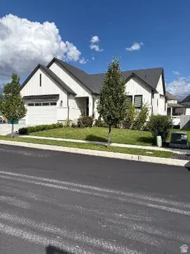 1330 N 900 W, Lehi