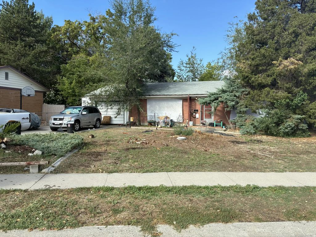 8320 S 745 E, Sandy