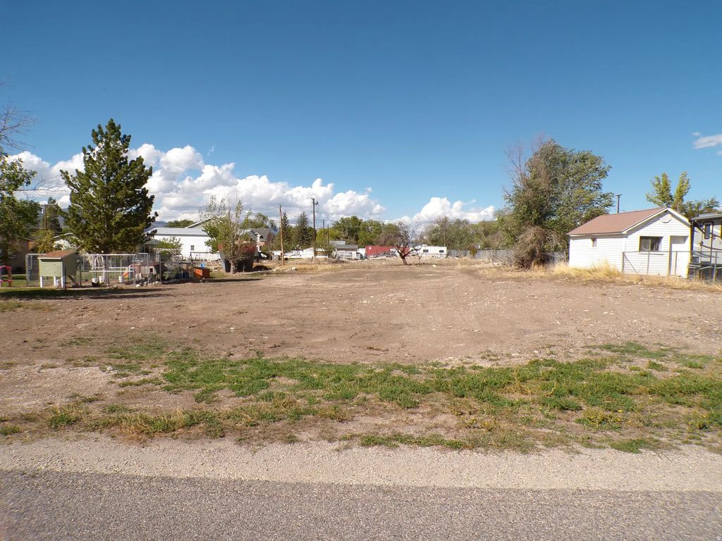 84 W 400 S, Manti