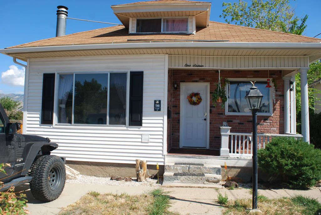 116 N 3rd St N, Tooele