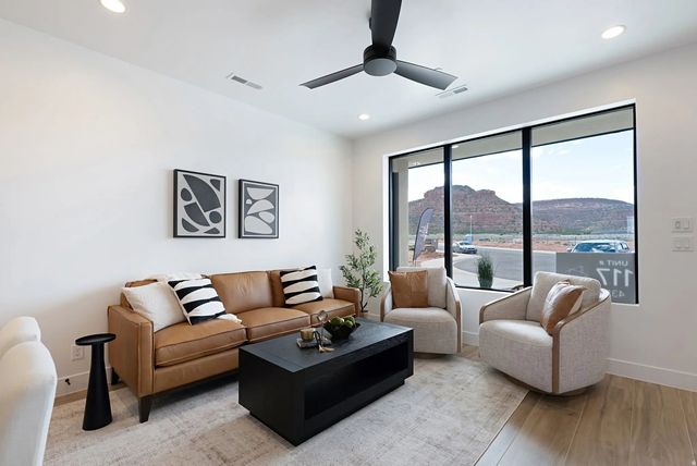 400 S Moki Dr I-1, Kanab