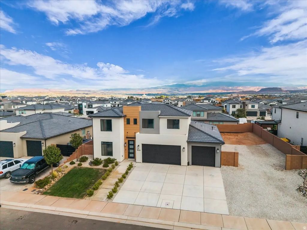 3525 E Red Pine Way, St. George