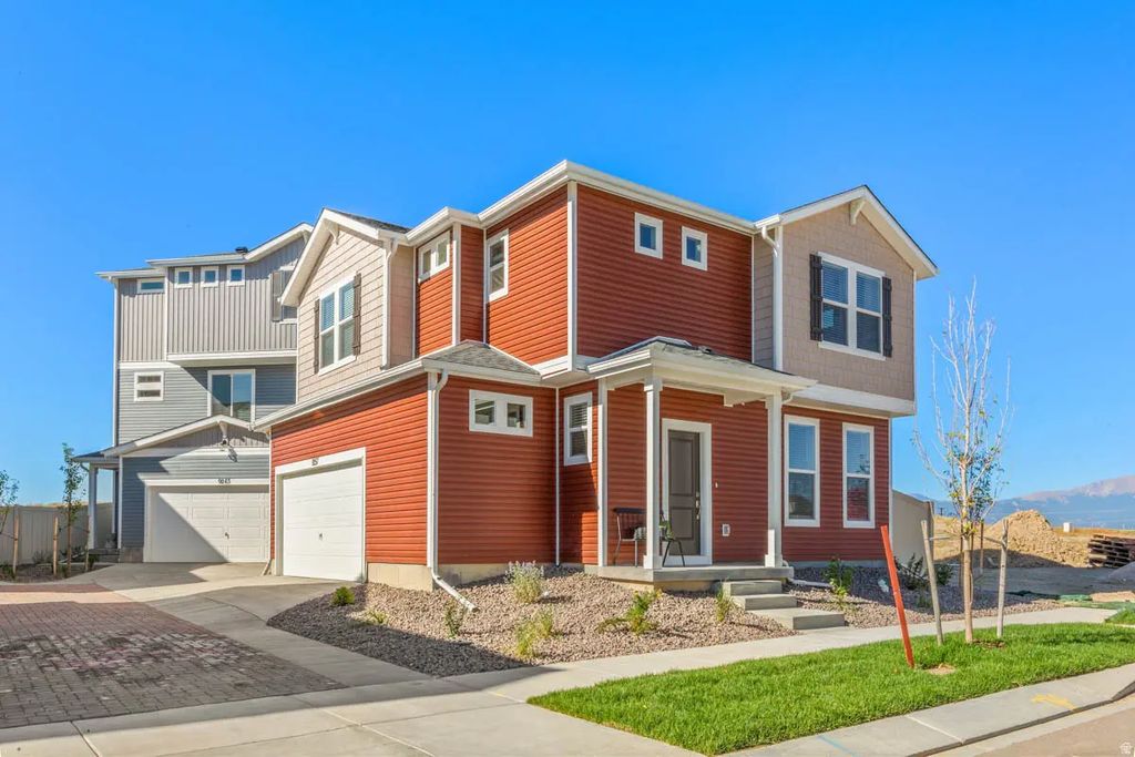 423 E Halls Creek Rd, Saratoga Springs