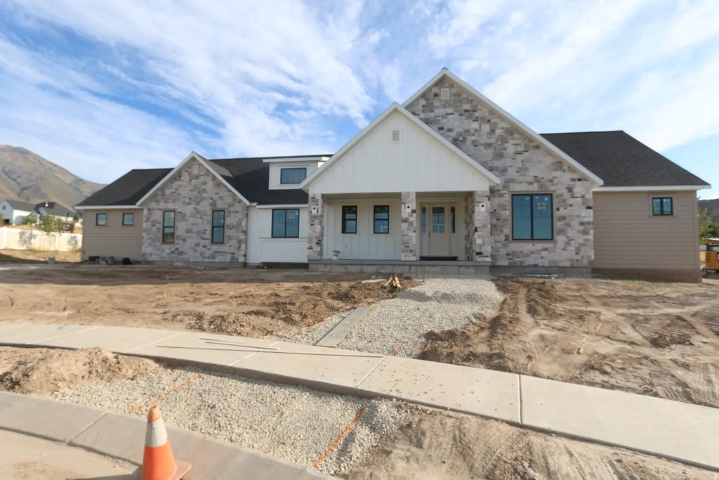 802 N Dryland Cir, Elk Ridge