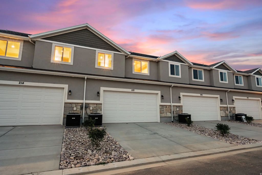 198 W 930 N 13, Santaquin