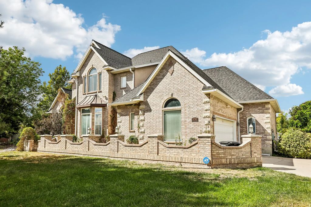 3795 S Sun Valley Dr E, Grantsville