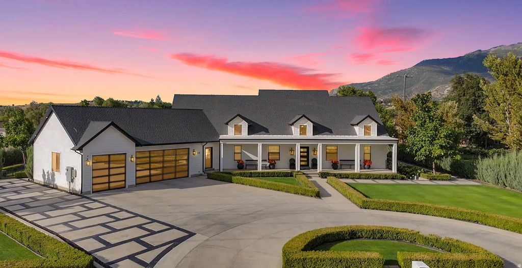 1178 E Lester Dr, South Weber