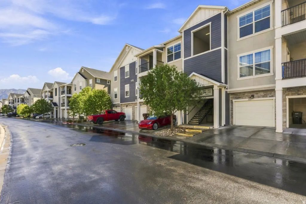 99 W Silver Springs Dr 1210, Orem