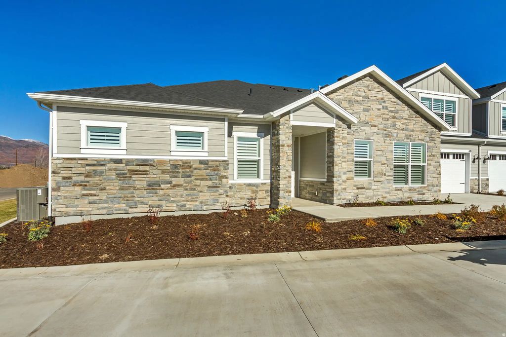 843 S 1260 W 118, Heber City