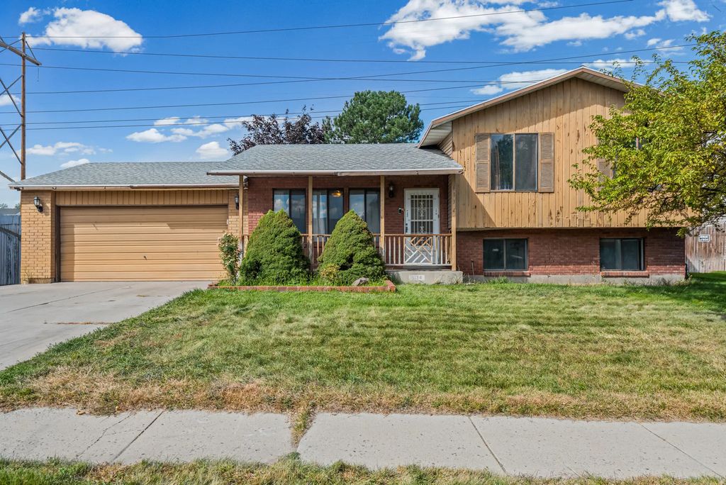6134 S Trowbridge Way W, Salt Lake City