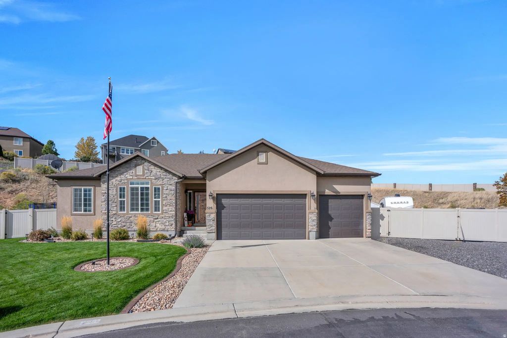 526 Sunset Dr, Santaquin